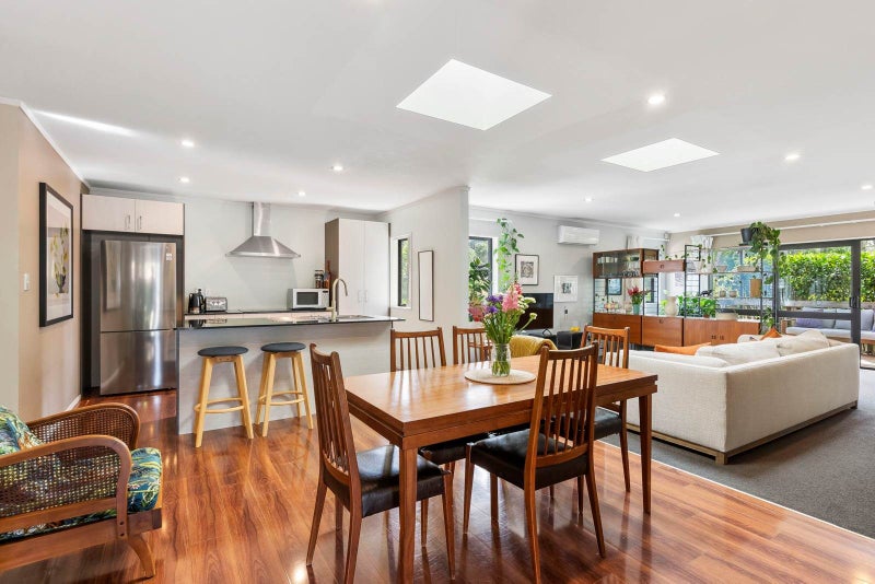 50 Sherrybrooke Place, Sunnyvale, Auckland - Carousel 2