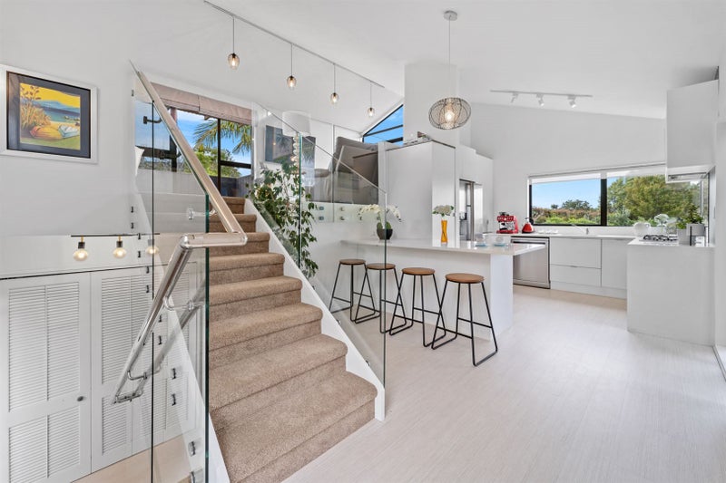 6B Cooper Road, Stanmore Bay, Whangaparaoa - Carousel 2