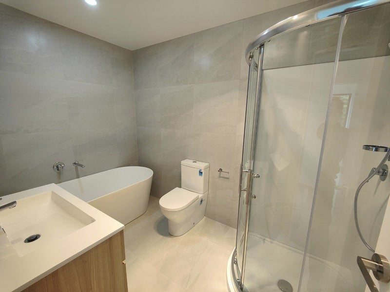 91D Glenmore Road, Sunnyhills, Auckland - Carousel 12