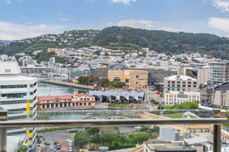 14G/9 Chews LANE, Wellington Central, Wellington - Carousel 1