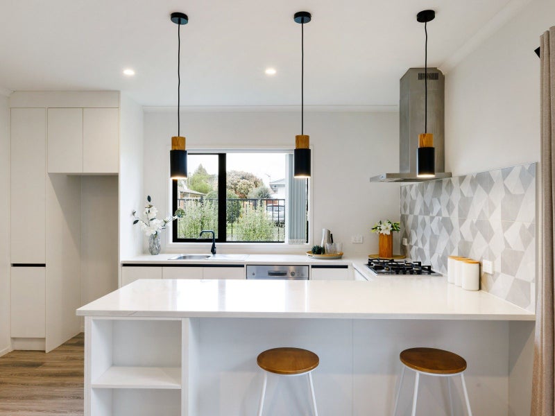 1/16 Steele Road, Forest Lake, Hamilton - Carousel 2