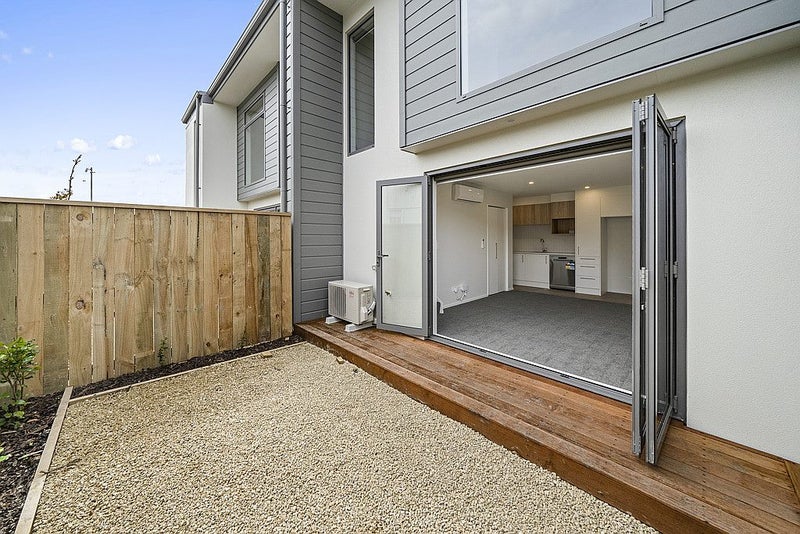 10/5 Taine Street, Taita, Lower Hutt - Carousel 1