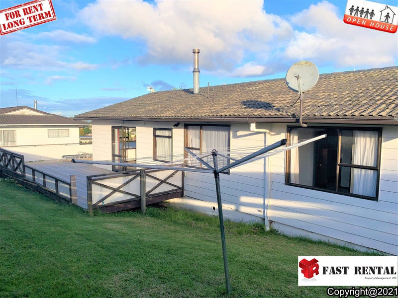 18 Sumich Place, West Harbour, Auckland - Carousel 2
