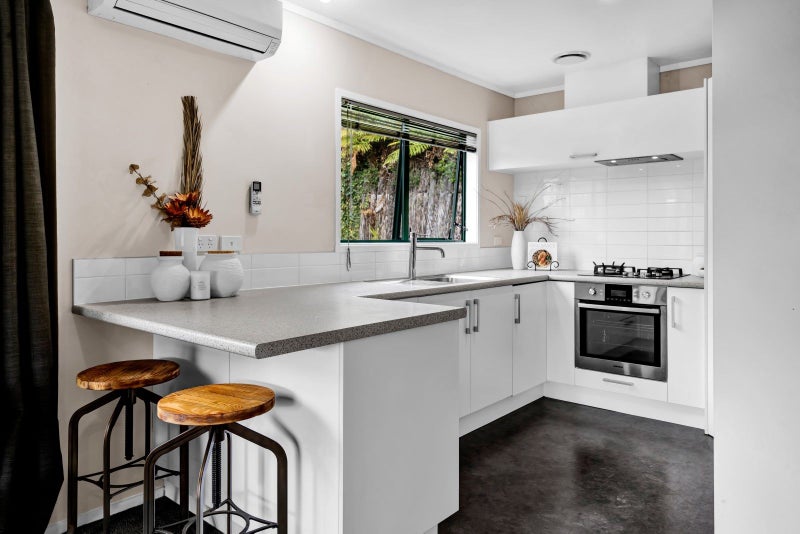 69 Lorna Street, Lynmouth, New Plymouth - Carousel 2