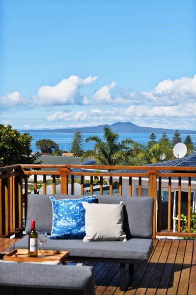 8 Salem Place, Torbay, Auckland - Carousel 2