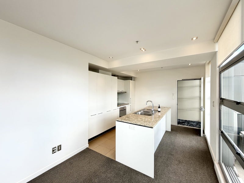 302/16 Huron Street, Takapuna, Auckland - Carousel 2