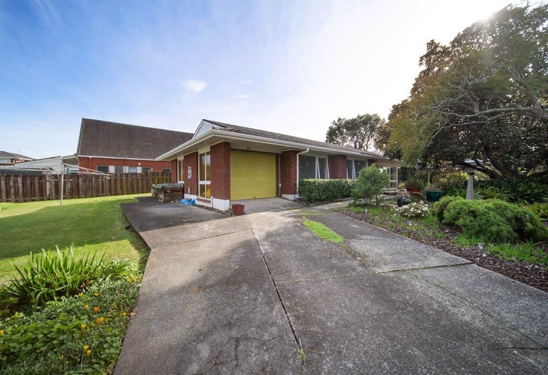 46 Meadway, Sunnyhills, Auckland - Carousel 1