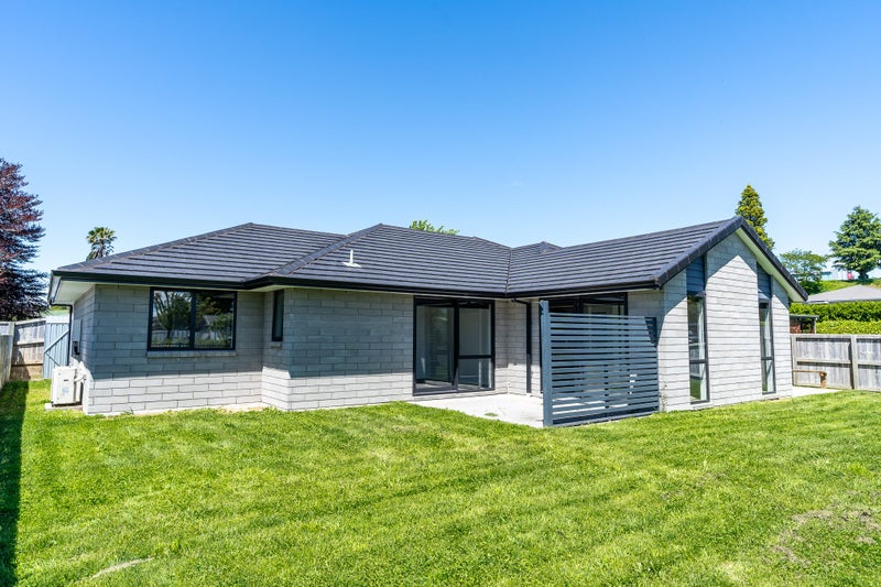 9A Galloway Street, Kihikihi, Te Awamutu - Carousel 1