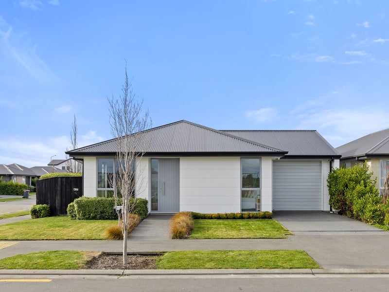 32 George West Square, Wigram, Christchurch - Carousel 2