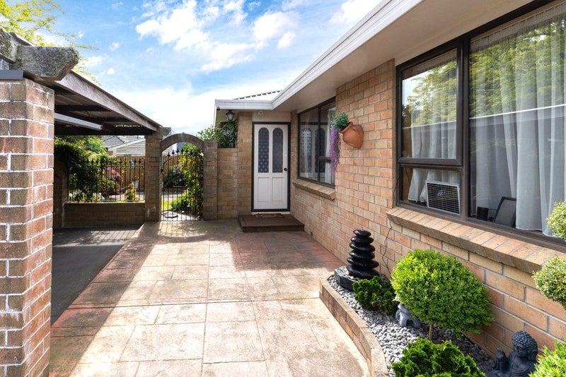 2/168A Lyttelton Street, Spreydon, Christchurch - Carousel 2