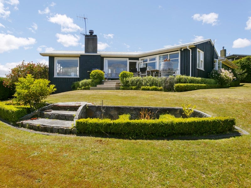 77 Shepherd Road, Waipahihi, Taupō - Carousel 2