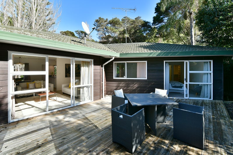 2/36 Palliser Lane, Browns Bay, Auckland - Carousel 2