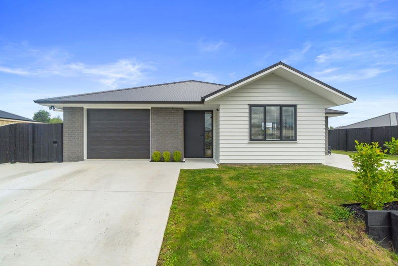 25 Acacia Avenue, Kihikihi, Te Awamutu - Carousel 1