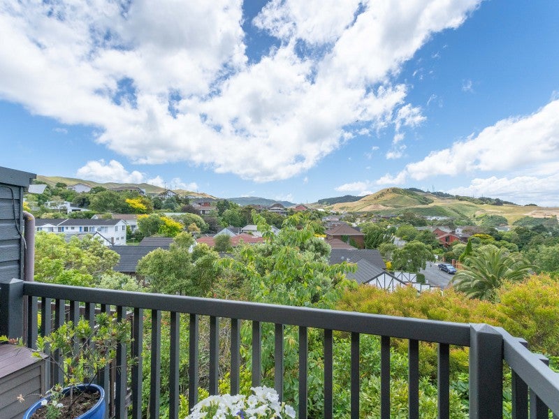 1/33 Halswater Drive, Churton Park, Wellington - Carousel 18