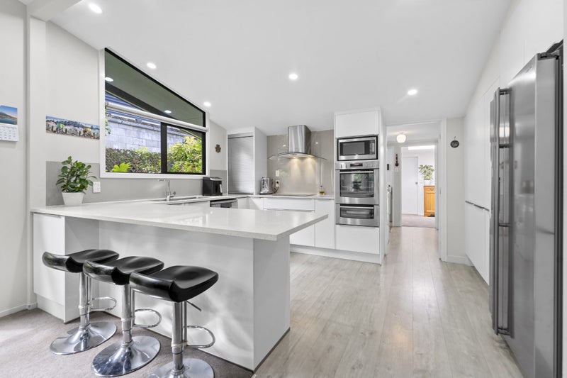 16 Roderick Street, Otumoetai, Tauranga - Carousel 2