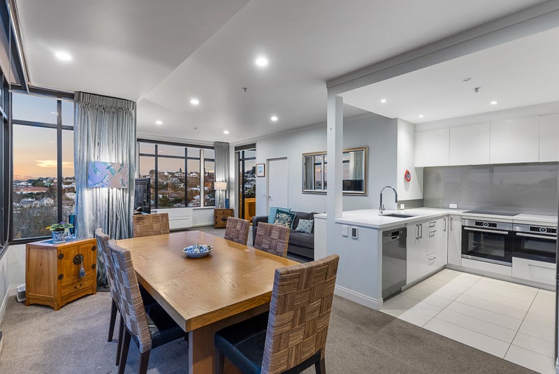 3F/38 James Cook Crescent, Remuera, Auckland - Carousel 2