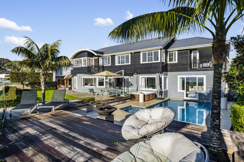 577 Riddell Road, Glendowie, Auckland - Carousel 1