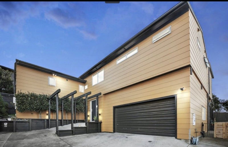 12 Wiriana Place, Stanmore Bay, Whangaparaoa - Carousel 1