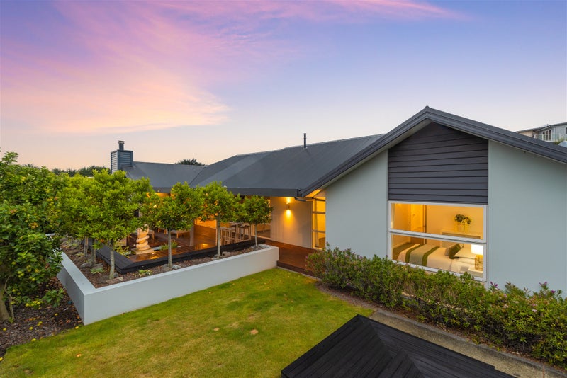 34 Pentonville Close, Westmorland, Christchurch - Carousel 2