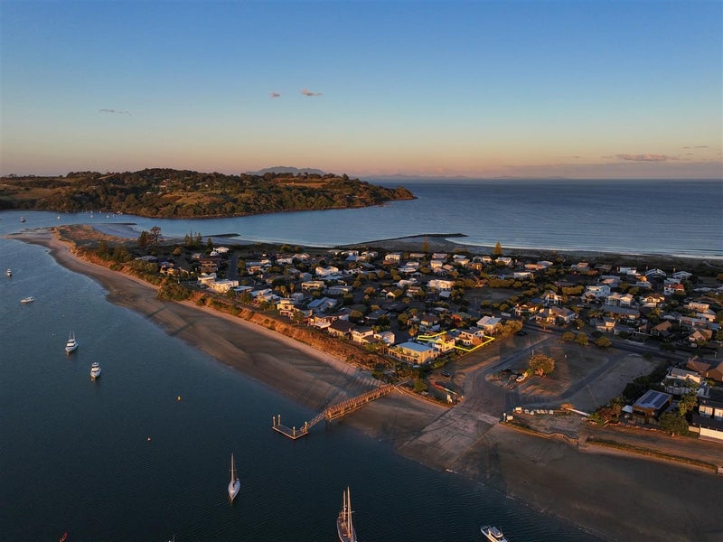 233 Omaha Drive, Warkworth - Carousel 1