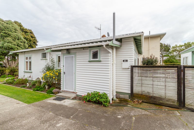17 Thornycroft Avenue, Epuni, Lower Hutt - Carousel 2