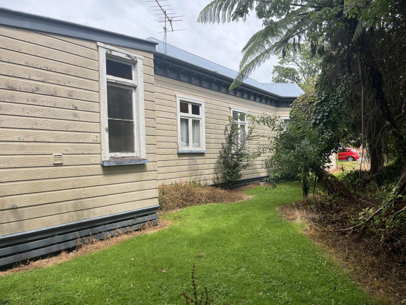 31 Marsden Road, Greymouth, Greymouth - Carousel 2