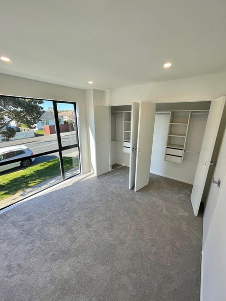 2/403 Blockhouse Bay Road, Blockhouse Bay, Auckland - Carousel 1