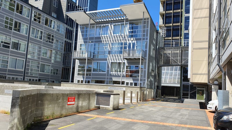 45/43 Mulgrave Street, Thorndon, Wellington - Carousel 1