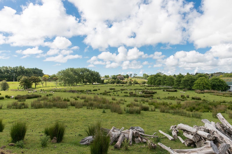 202 Pine Valley Road, Silverdale - Carousel 2