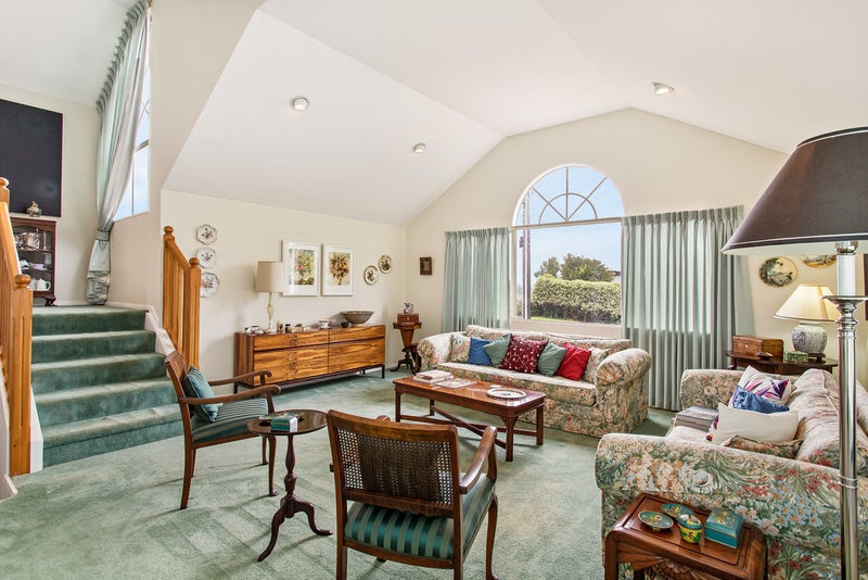 1/130 Sandspit Road, Shelly Park, Auckland - Carousel 1