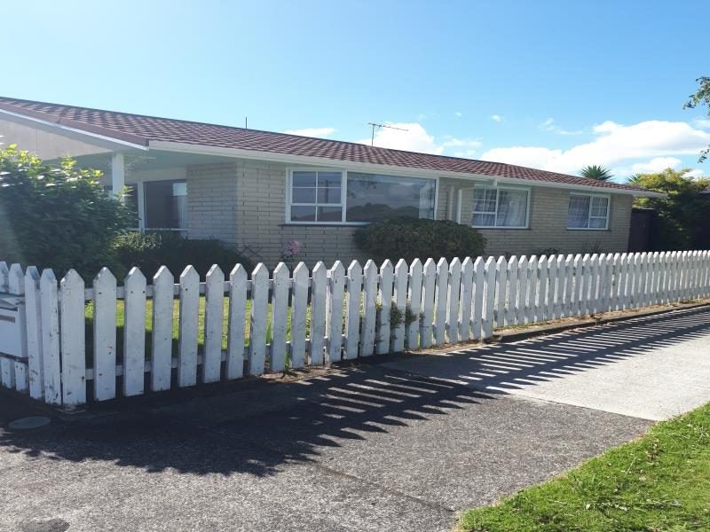1/57 Doone Street, Lynmouth, New Plymouth - Carousel 1