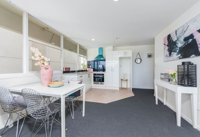4C/2 Whitaker Place, Grafton, Auckland - Carousel 2