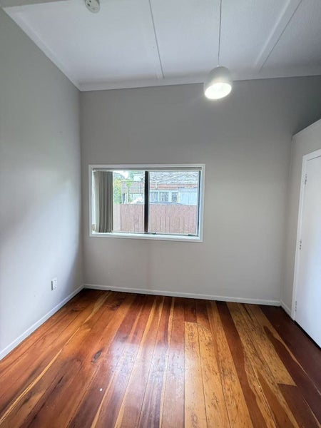 1/16 Reeves Road, Pakuranga, Auckland - Carousel 5