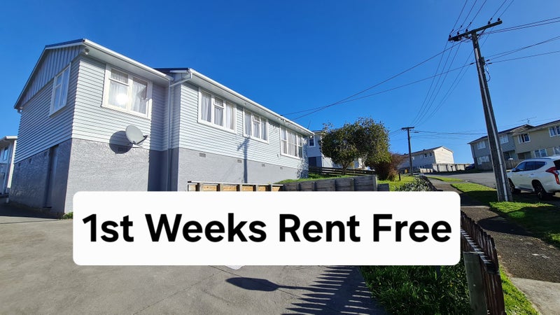 10 York Place, Cannons Creek, Porirua - Carousel 2