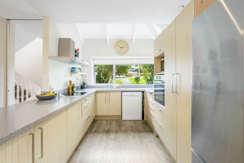 37 Swann Beach Road, Stanmore Bay, Whangaparaoa - Carousel 2