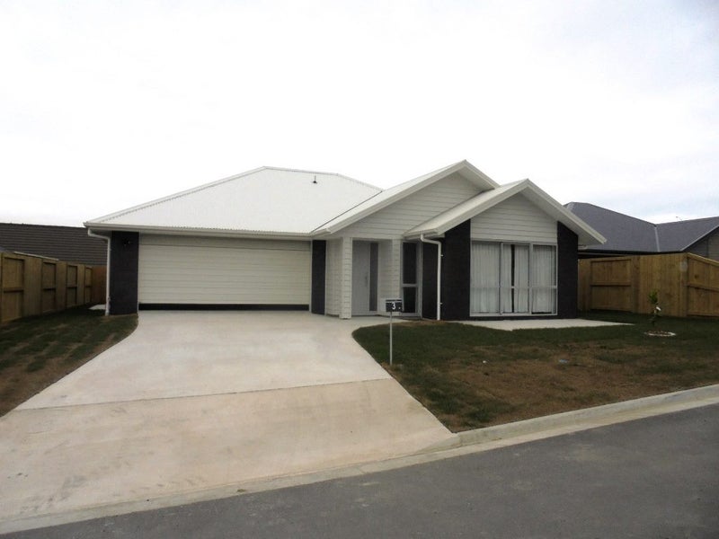 3 Teaview Court, Huntington, Hamilton - Carousel 1