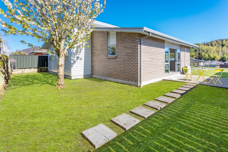 6 Diamond Grove, Brown Owl, Upper Hutt - Carousel 20