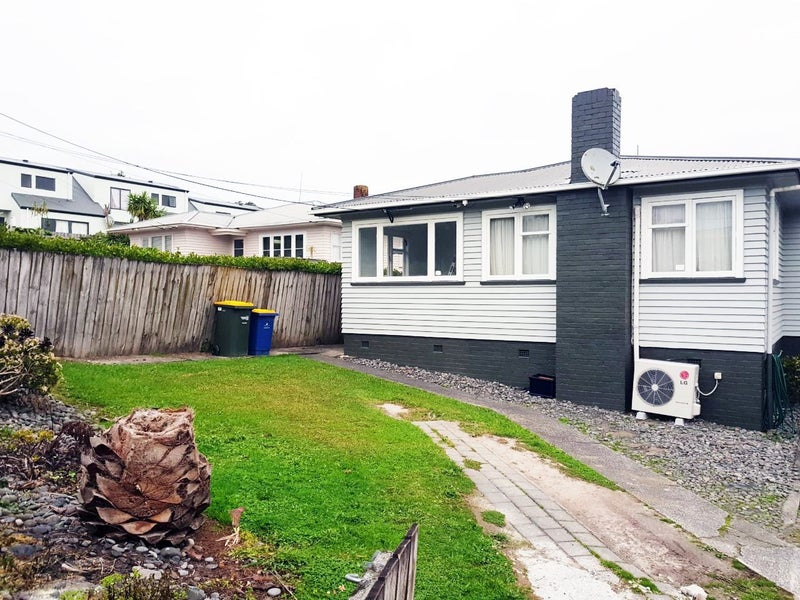 44 Kelman Road, Kelston, Auckland - Carousel 2