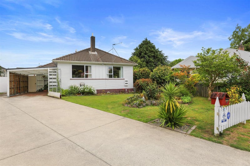 32 Mahoe Street, Glenholme, Rotorua - Carousel 1