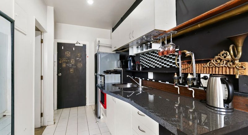 5D/49 Manners Street, Te Aro, Wellington - Carousel 1