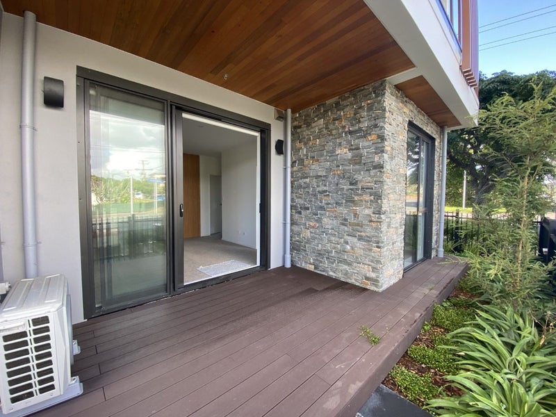 102/2A Truro Road, Sandringham, Auckland - Carousel 1