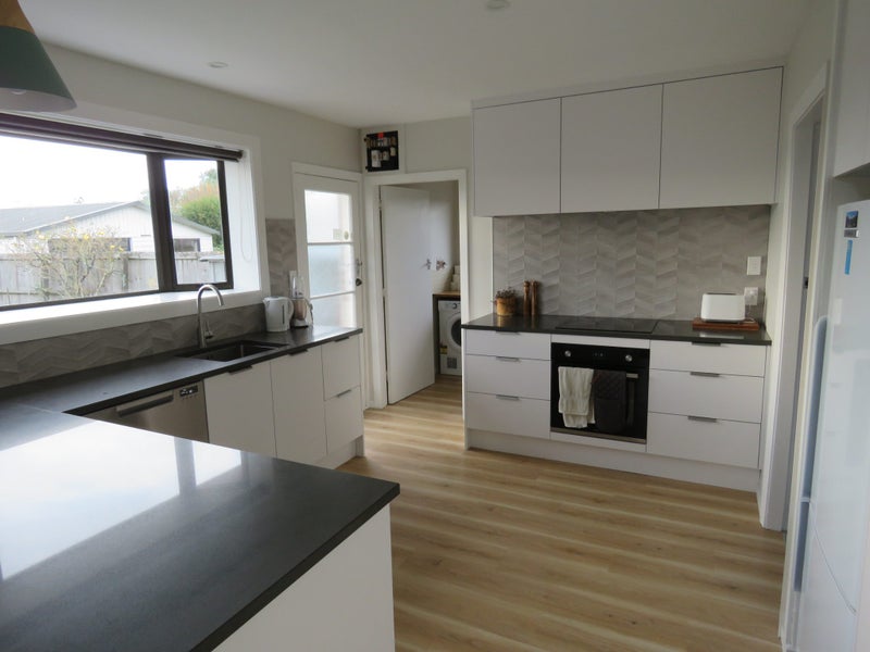 28 Chedworth Avenue, Bishopdale, Christchurch - Carousel 2