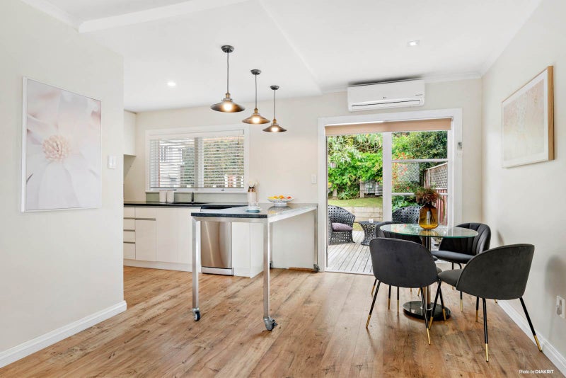 5/1 Hythe Terrace, Mairangi Bay, Auckland - Carousel 2