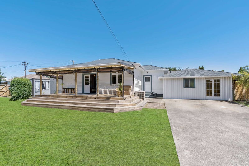 10 Murray Road, Fairy Springs, Rotorua - Carousel 1