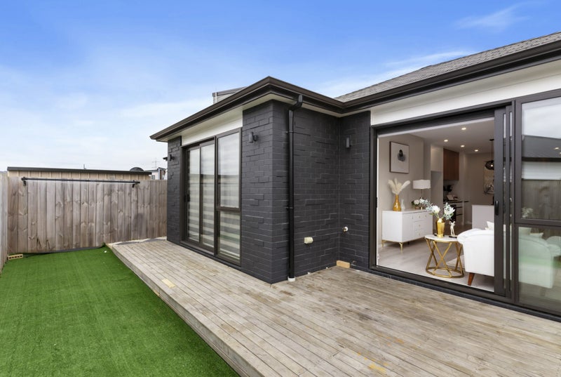 5 Weri Road, Karaka, Papakura - Carousel 20