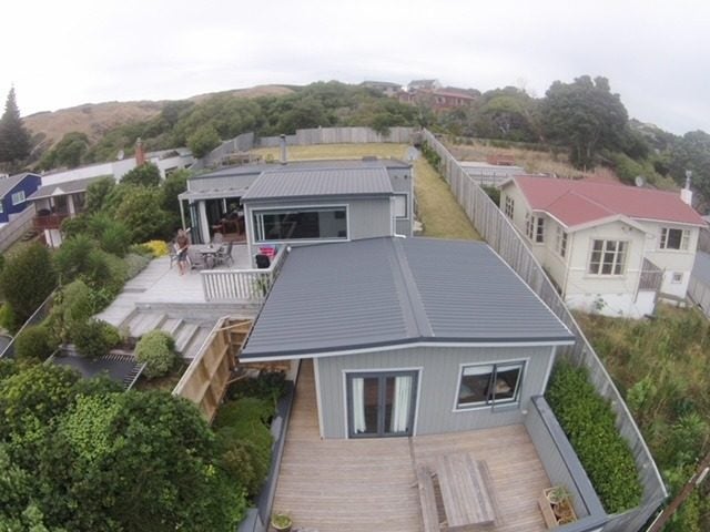6 Te Ara Road, Pukerua Bay, Porirua - Carousel 1