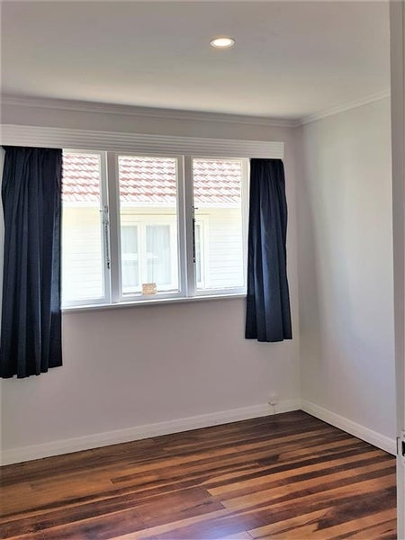 1/166 Lake Road, Northcote, Auckland - Carousel 2