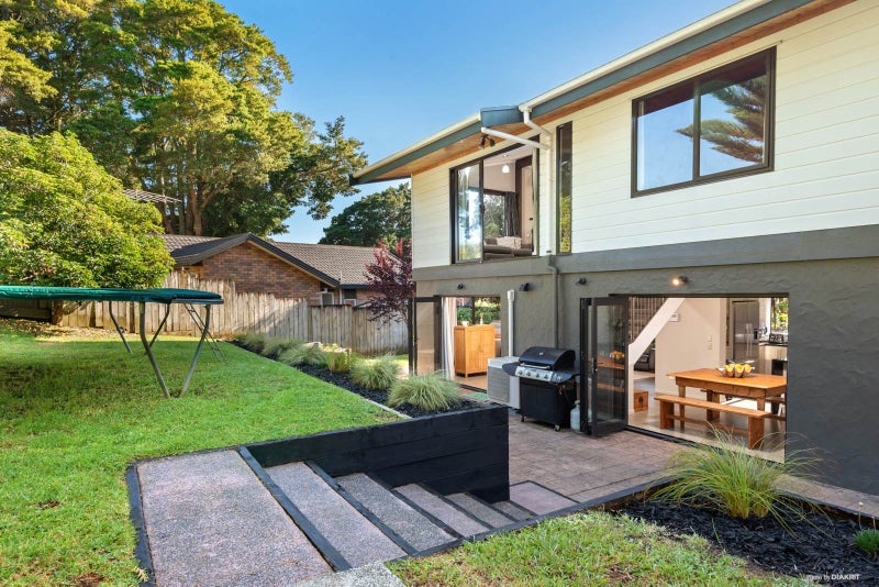 12 Mahoe Glade, Patumahoe, Pukekohe - Carousel 2