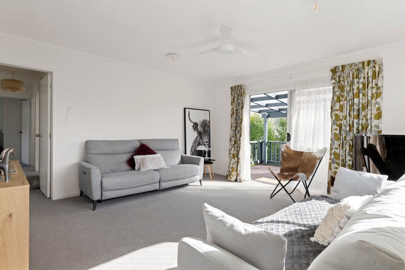 2/16 Parkers Road, Tahunanui, Nelson - Carousel 2