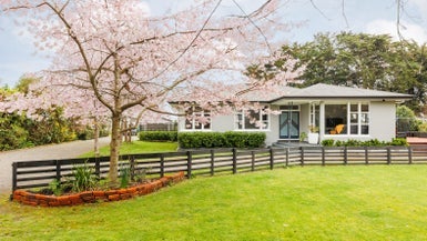 1308 Rongotea Road, Palmerston North - Carousel 1